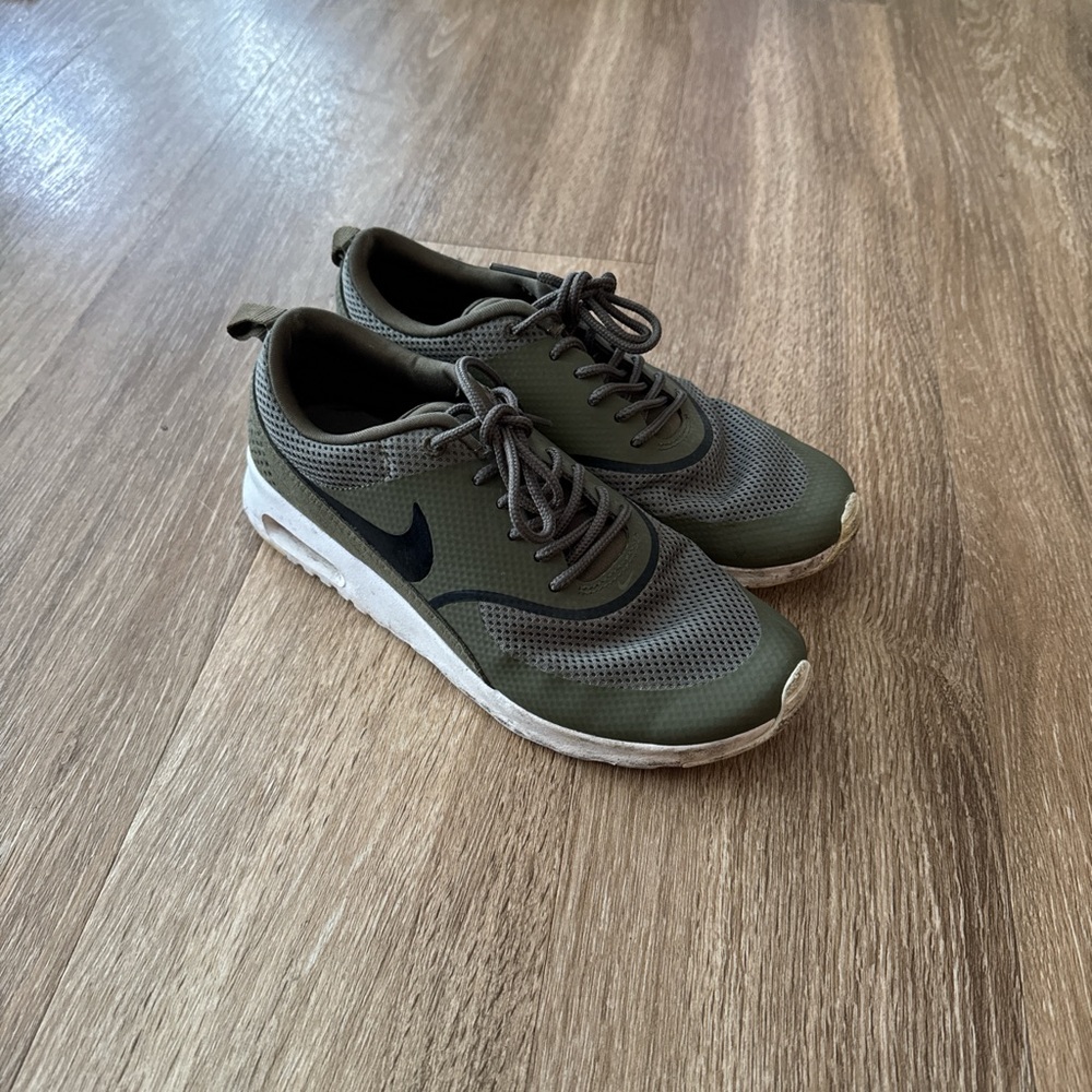 Nike Women’s Army Green Air Max Thea’s Trainers